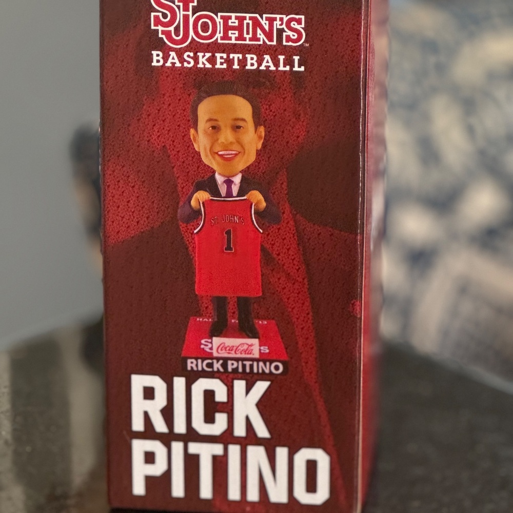 Bobble head